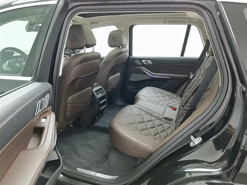 BMW BMW X5 2022 Facelift xDrive 30Li Premium M Sport Package