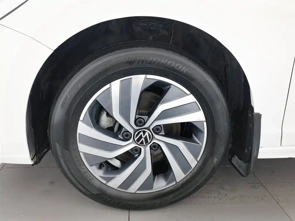 Volkswagen Bora 2023 Model 280TSI DSG Comfort Edition