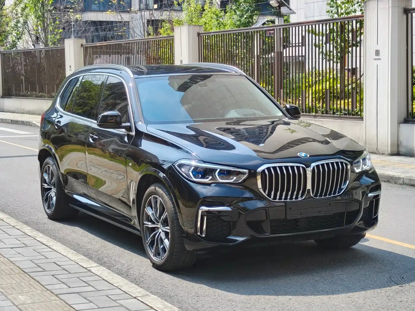 BMW BMW X5 2022 Facelift xDrive 30Li Premium M Sport Package