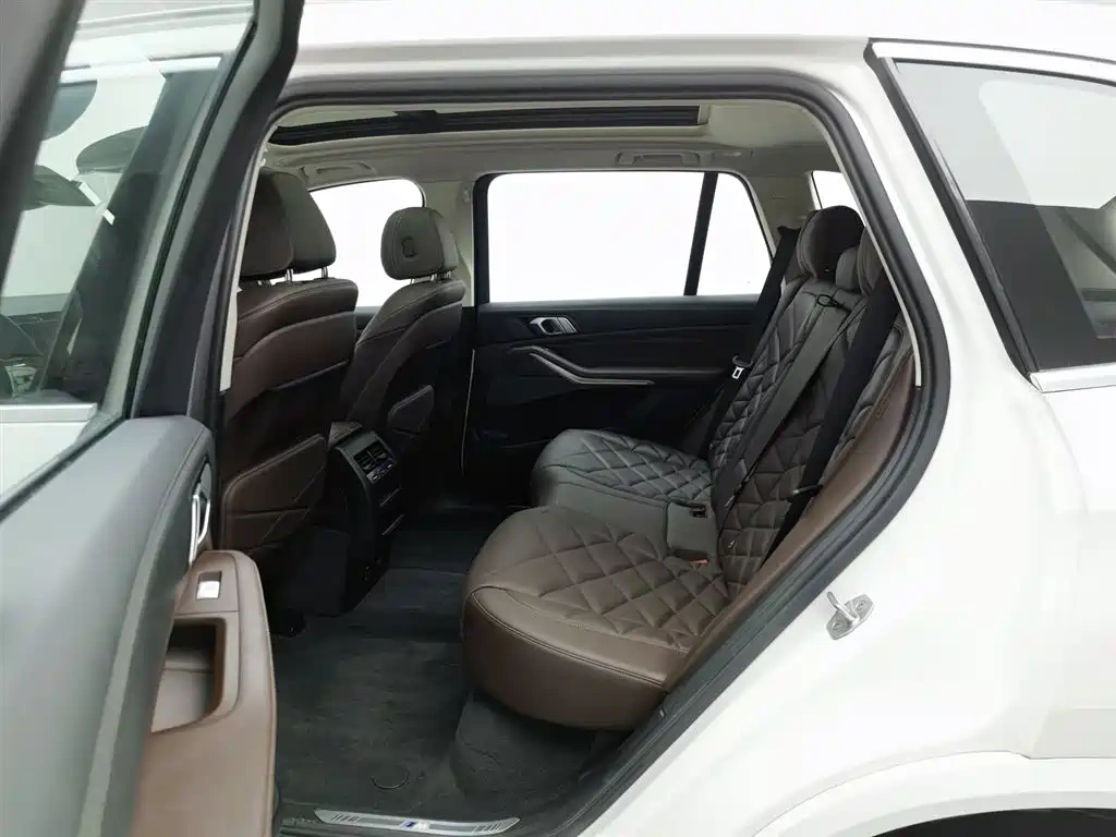 BMW BMW X5 2022 xDrive 30Li M Sport Package