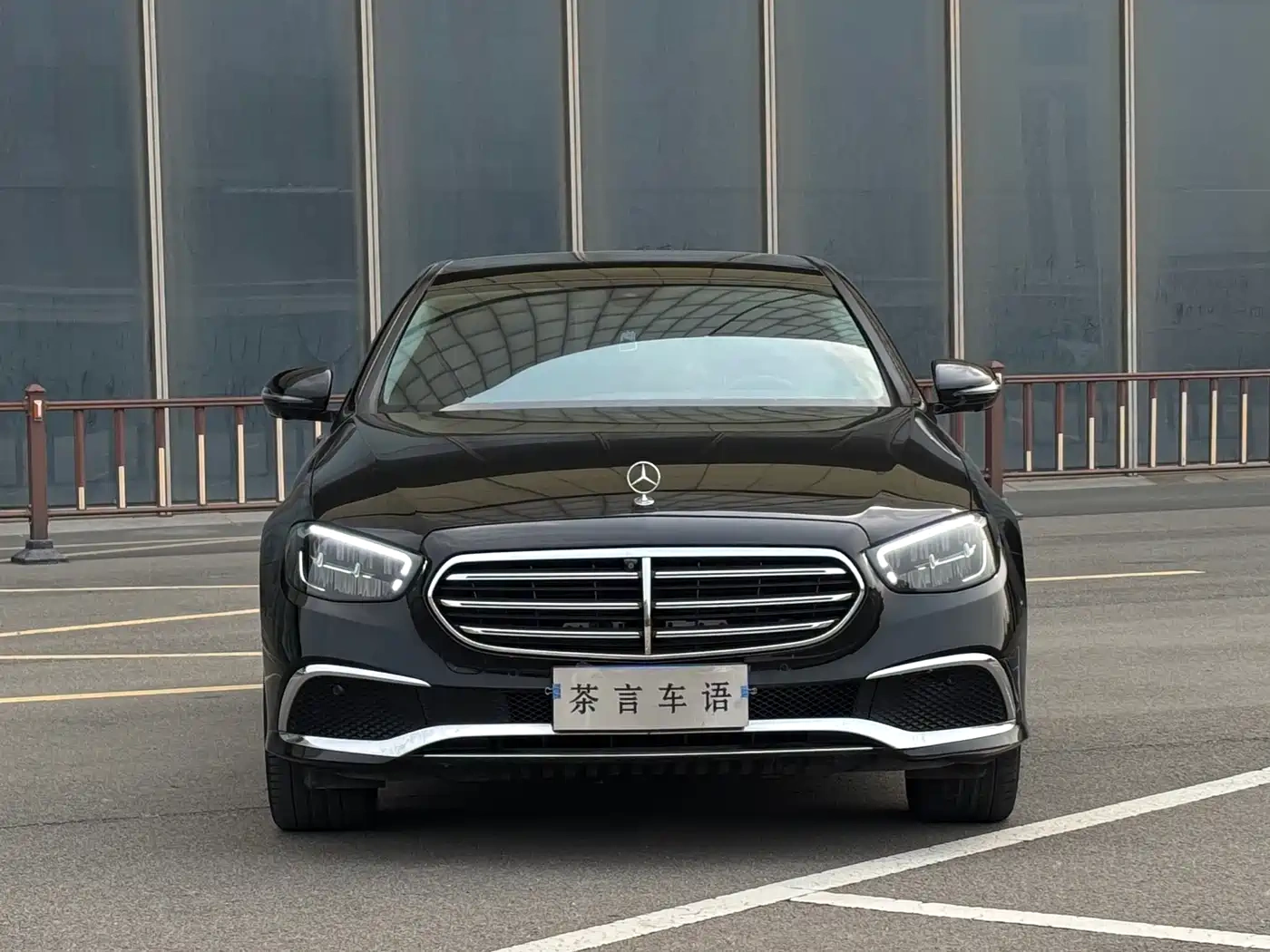 Mercedes-Benz Mercedes-Benz E-Class 2022 Facelift E 300 L Luxury Style