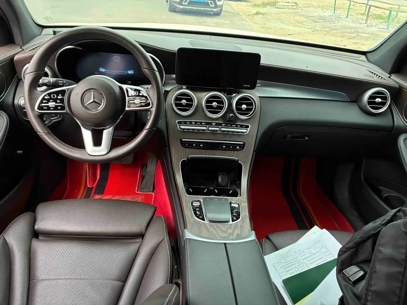 Mercedes-Benz Mercedes-Benz GLC 2021 GLC 260 L 4MATIC Luxury
