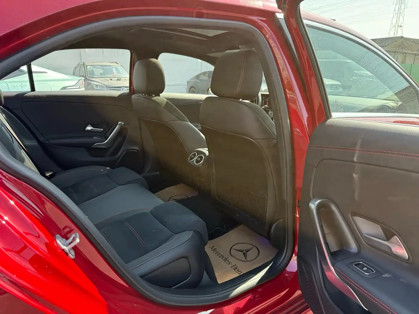 Mercedes-Benz Mercedes-Benz A-Class 2024 A 200 L Fashion Edition