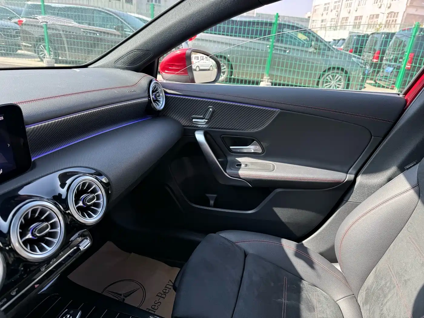 Mercedes-Benz Mercedes-Benz A-Class 2024 A 200 L Fashion Edition