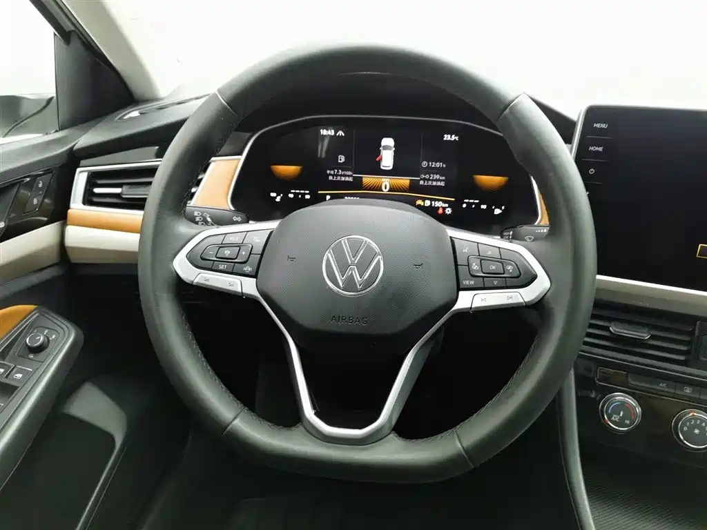 Volkswagen Bora 2023 Model 280TSI DSG Comfort Edition