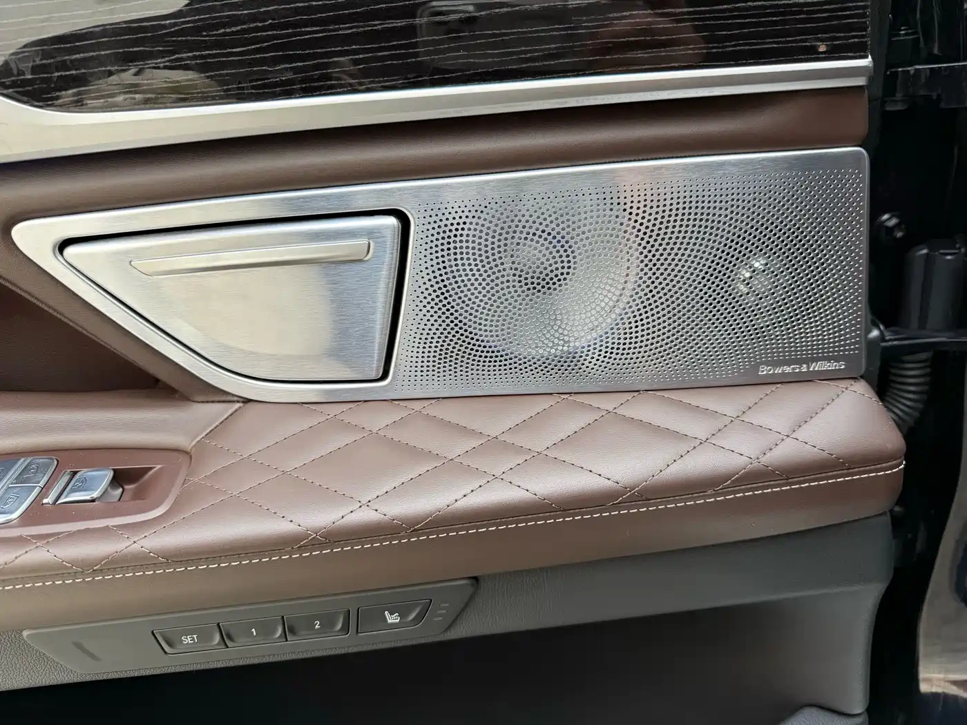 BMW BMW 7 Series 2022 740Li Exclusive M Sport Package