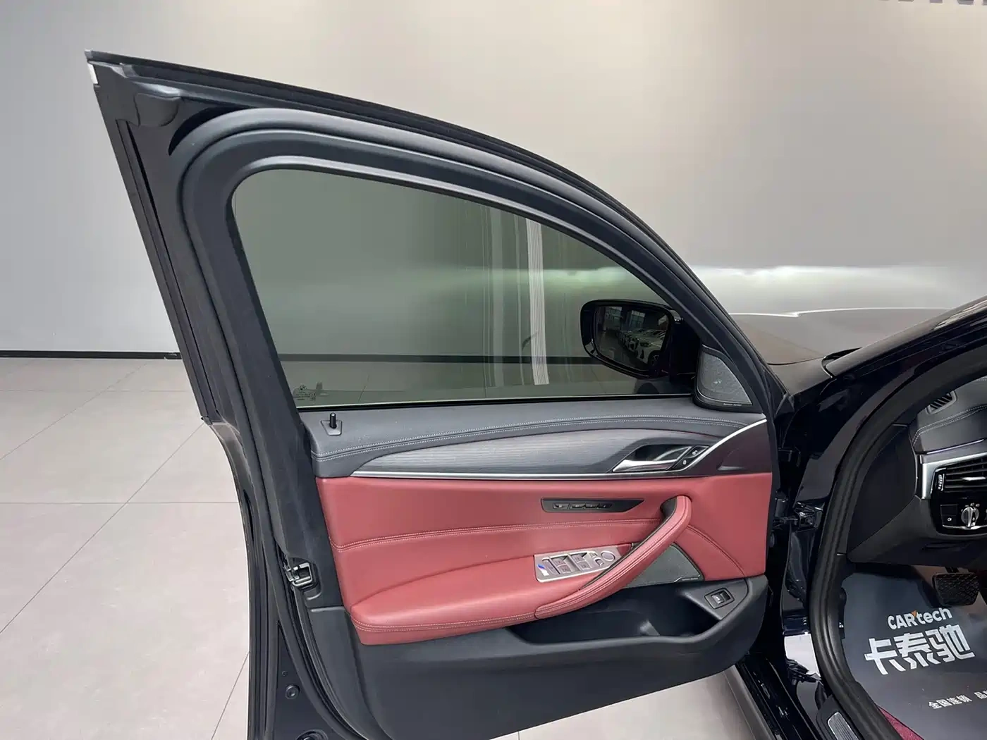 BMW BMW 5 Series 2022 530Li Exclusive M Sport Package