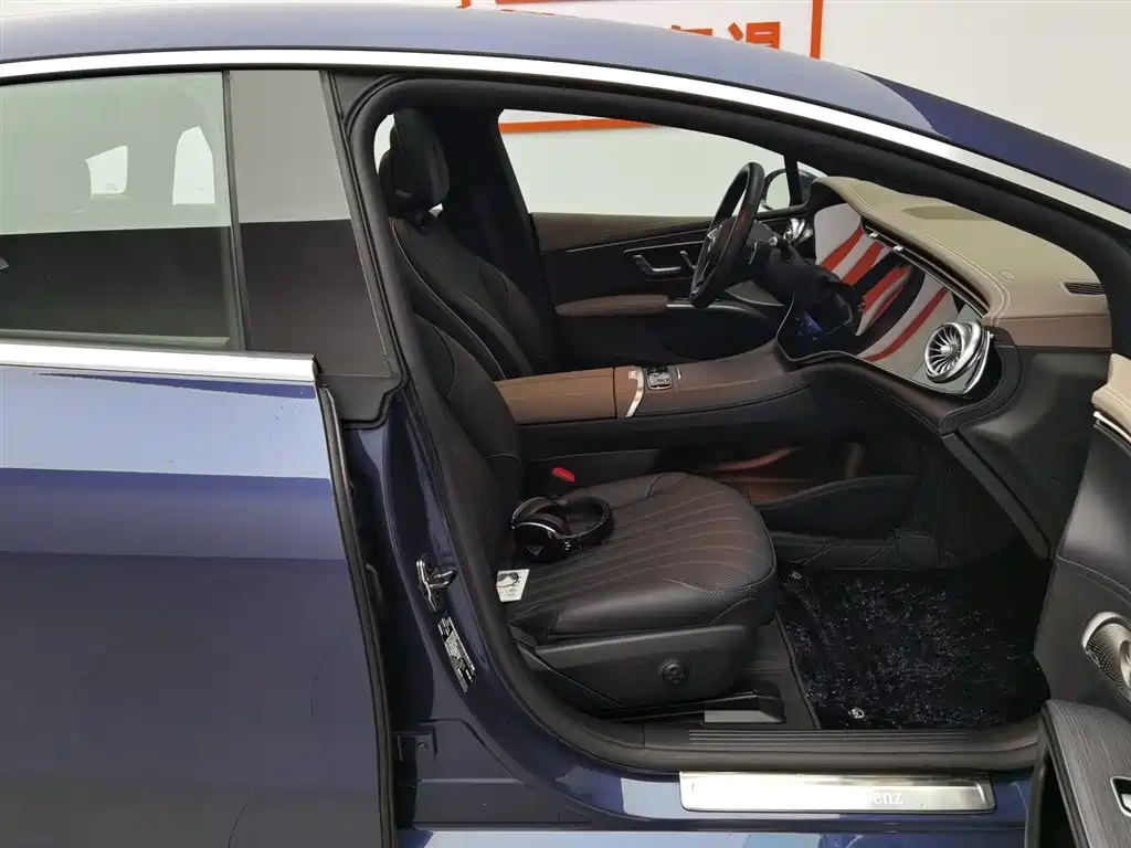 Mercedes-Benz Mercedes-Benz EQS 2022 Model Year Facelift 450+ Luxury Edition