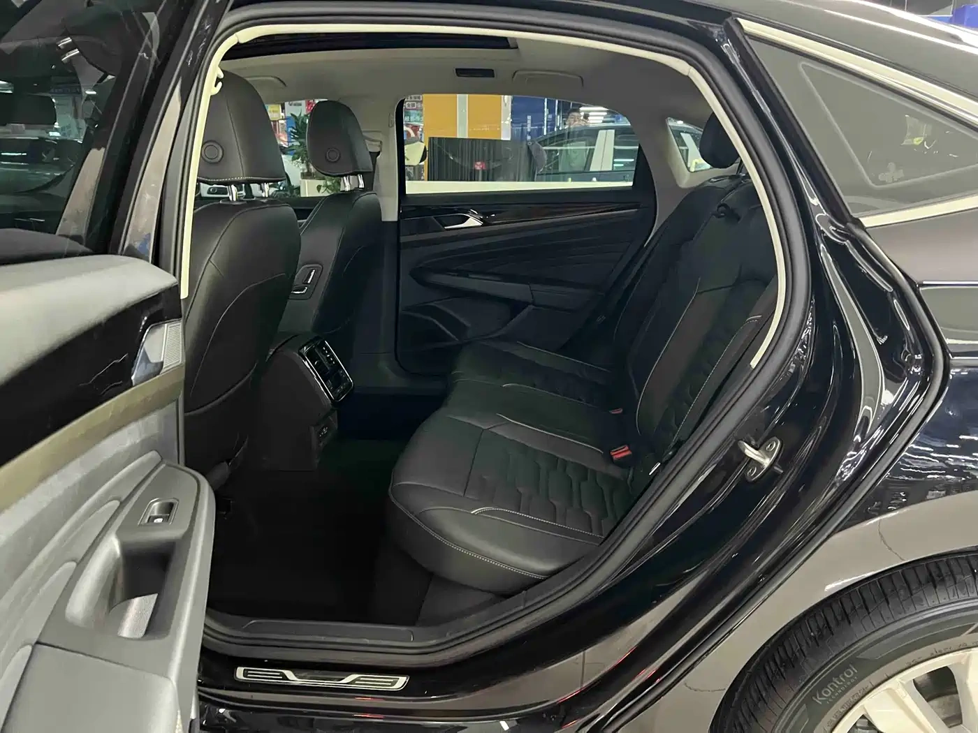 Volkswagen Passat 2021 Model 330TSI Elite Edition