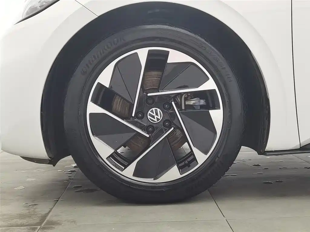 Volkswagen Volkswagen ID.3 2024 Outstanding Edition