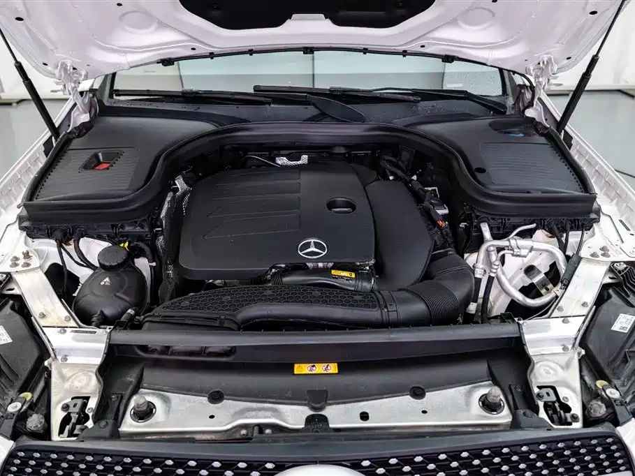 Mercedes-Benz Mercedes-Benz GLC 2022 Model GLC 260 L 4MATIC Luxury Edition