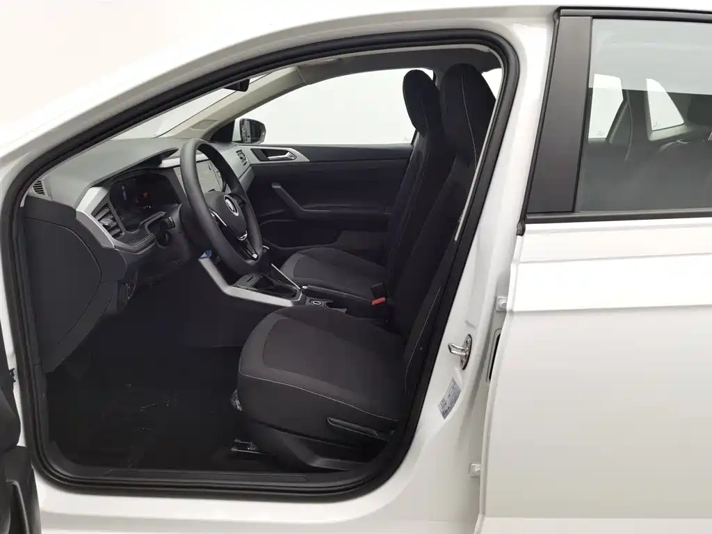 Volkswagen Polo 2023 Facelift Plus 1.5L Auto Joyful Living Edition