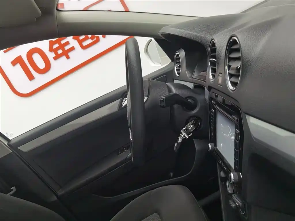 Volkswagen Jetta 2015 Value Edition 1.6L Manual Comfort