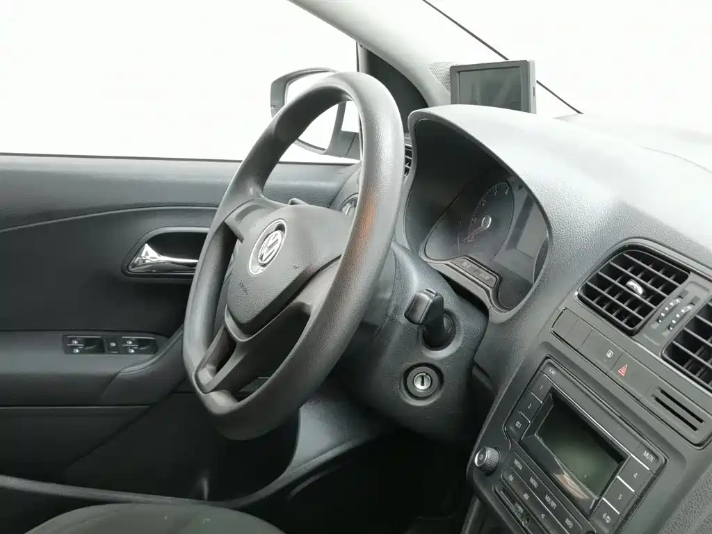 Volkswagen Polo 2016 1.4L Automatic Trend