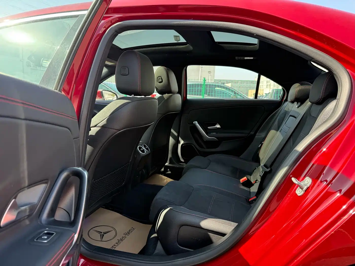 Mercedes-Benz Mercedes-Benz A-Class 2024 A 200 L Fashion Edition