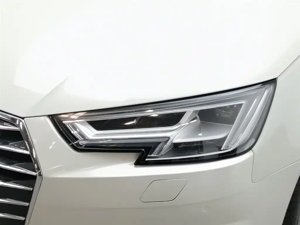 Audi Audi A4L 2017 40 TFSI Sport Edition