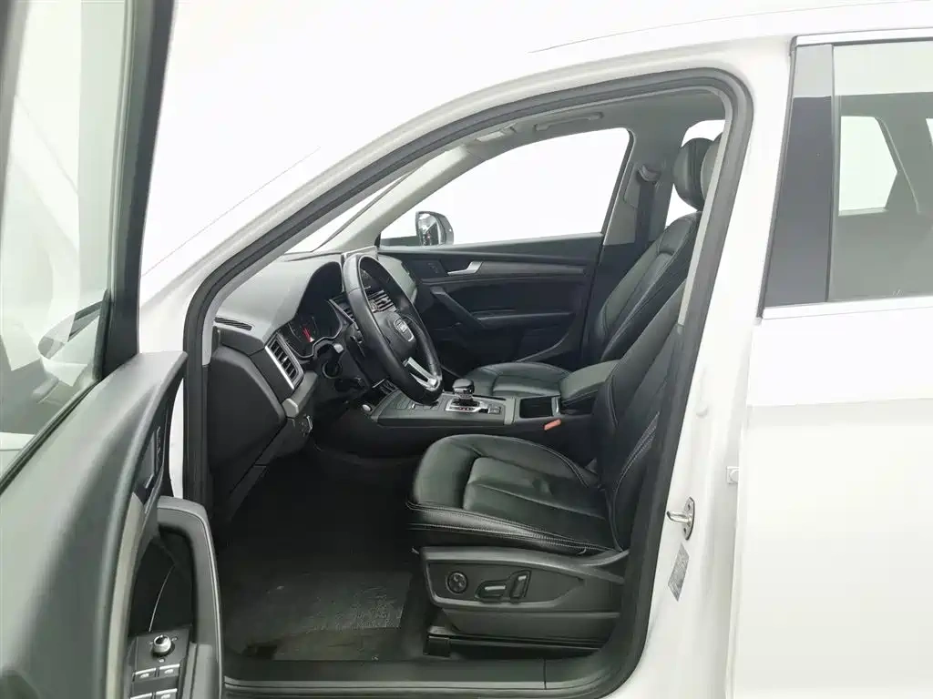 Audi Audi Q5L 2018 40 TFSI Premium Progressive China VI
