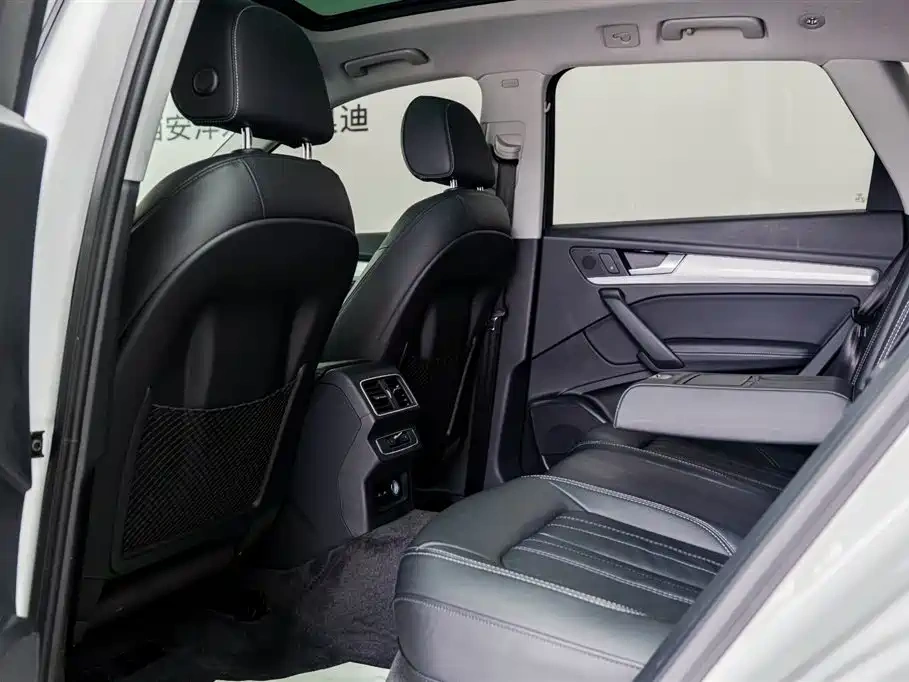 Audi Audi Q5L 2020 Facelift 40 TFSI Honor Fashion
