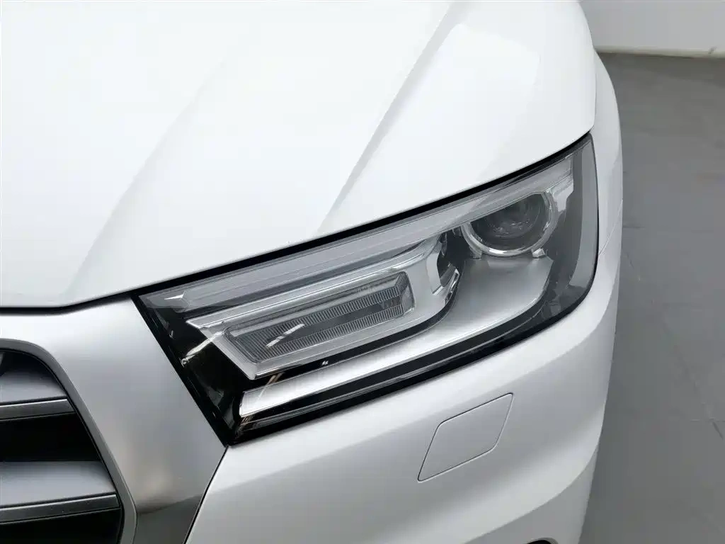 Audi Audi Q5L 2020 Facelift 40 TFSI Honor Progressive