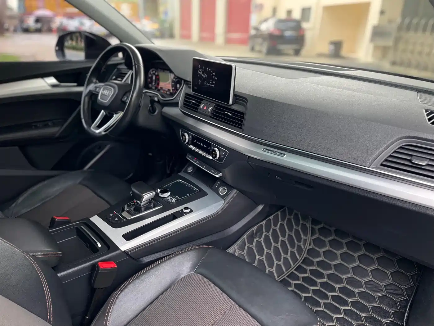 Audi Audi Q5L 2018 40 TFSI Premium Fashion China VI
