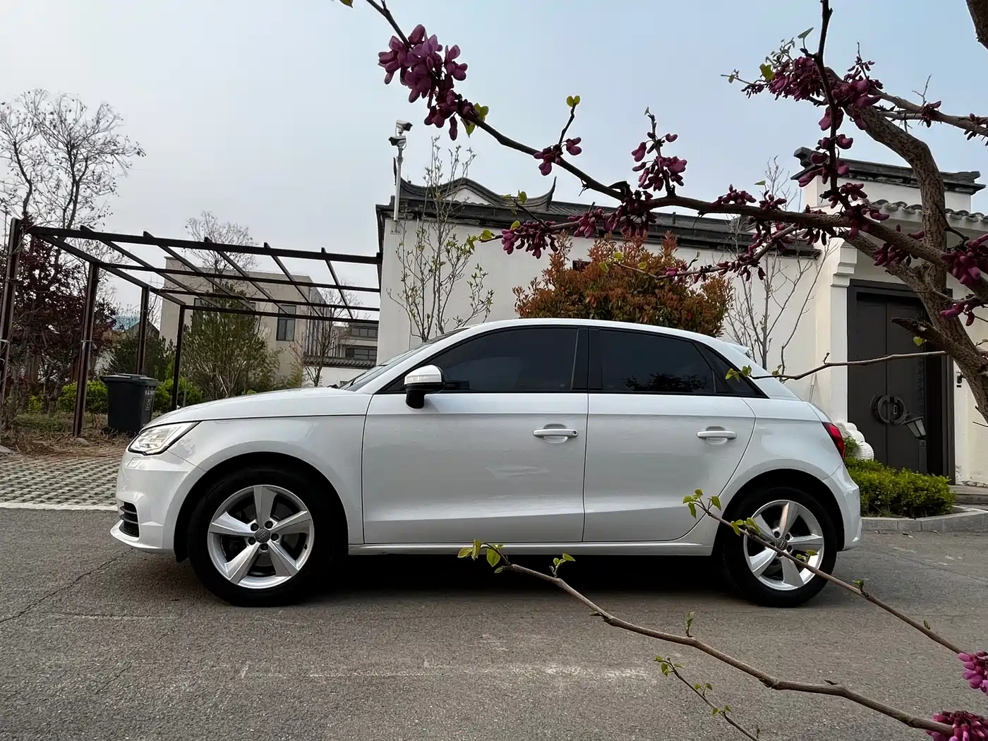 Audi Audi A1 2016 30 TFSI Sportback Design Style Edition