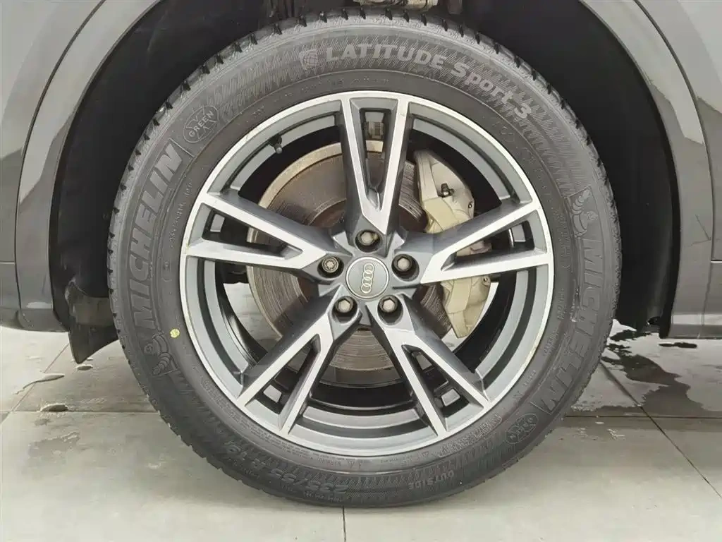 Audi Audi Q5L 2020 40 TFSI Prestige Fashion