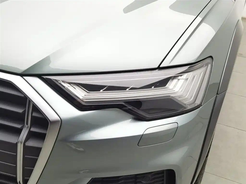 Audi Audi A6 (Import) 2021 allroad quattro Explorer 55 TFSI Premium Off-road