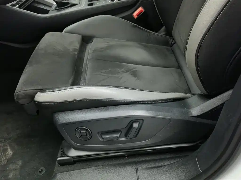 Audi Audi Q3 2019 35 TFSI Fashion Sport