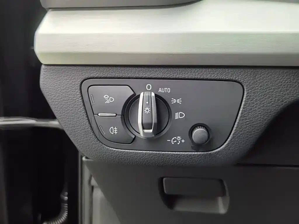 Audi Audi Q5L 2020 40 TFSI Prestige Fashion