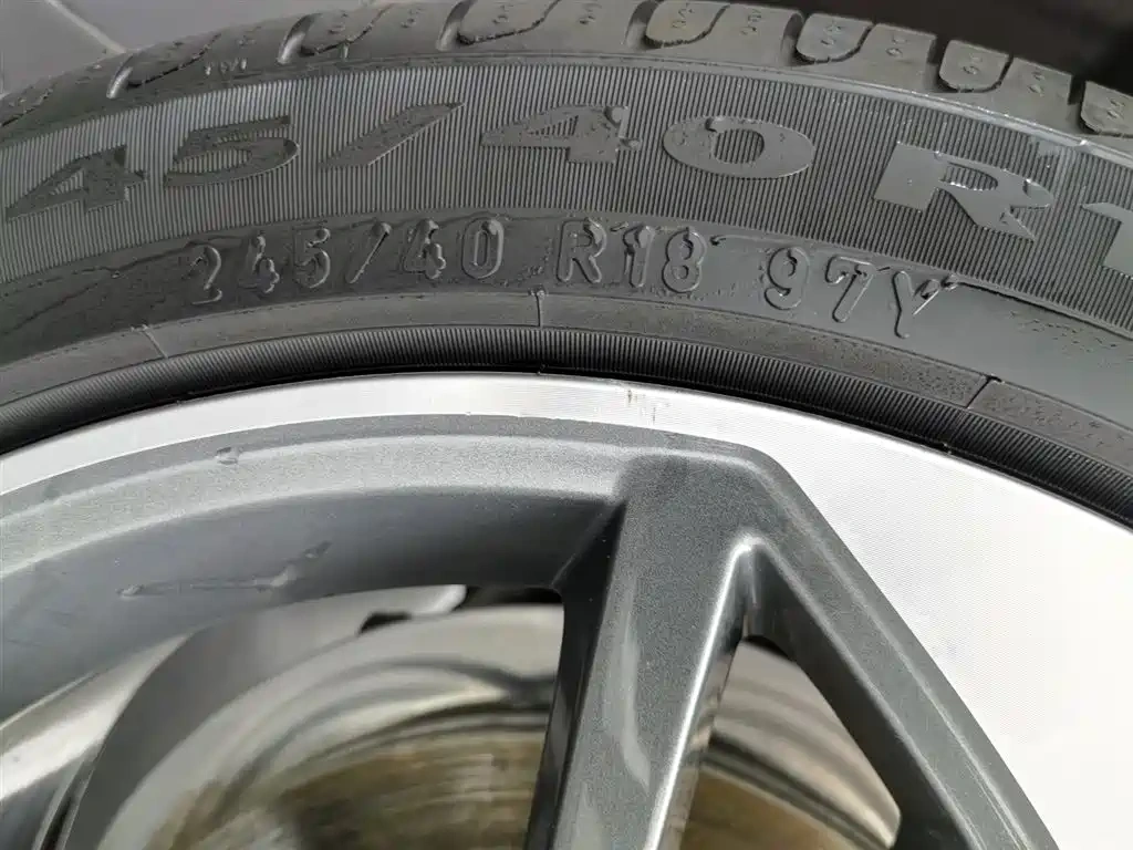 Audi Audi A4L 2017 40 TFSI Sport Edition