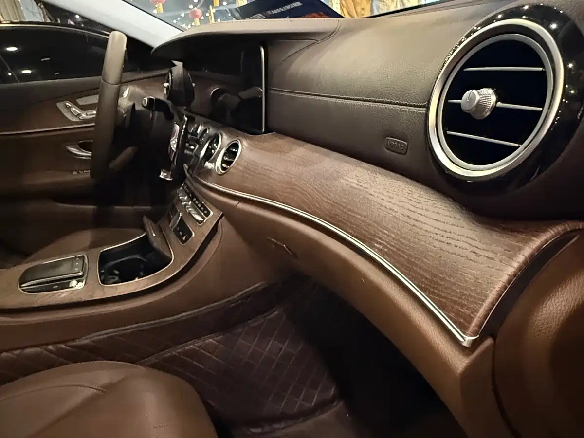 Mercedes-Benz Mercedes-Benz E-Class 2019 Facelift E 300 L Fashion