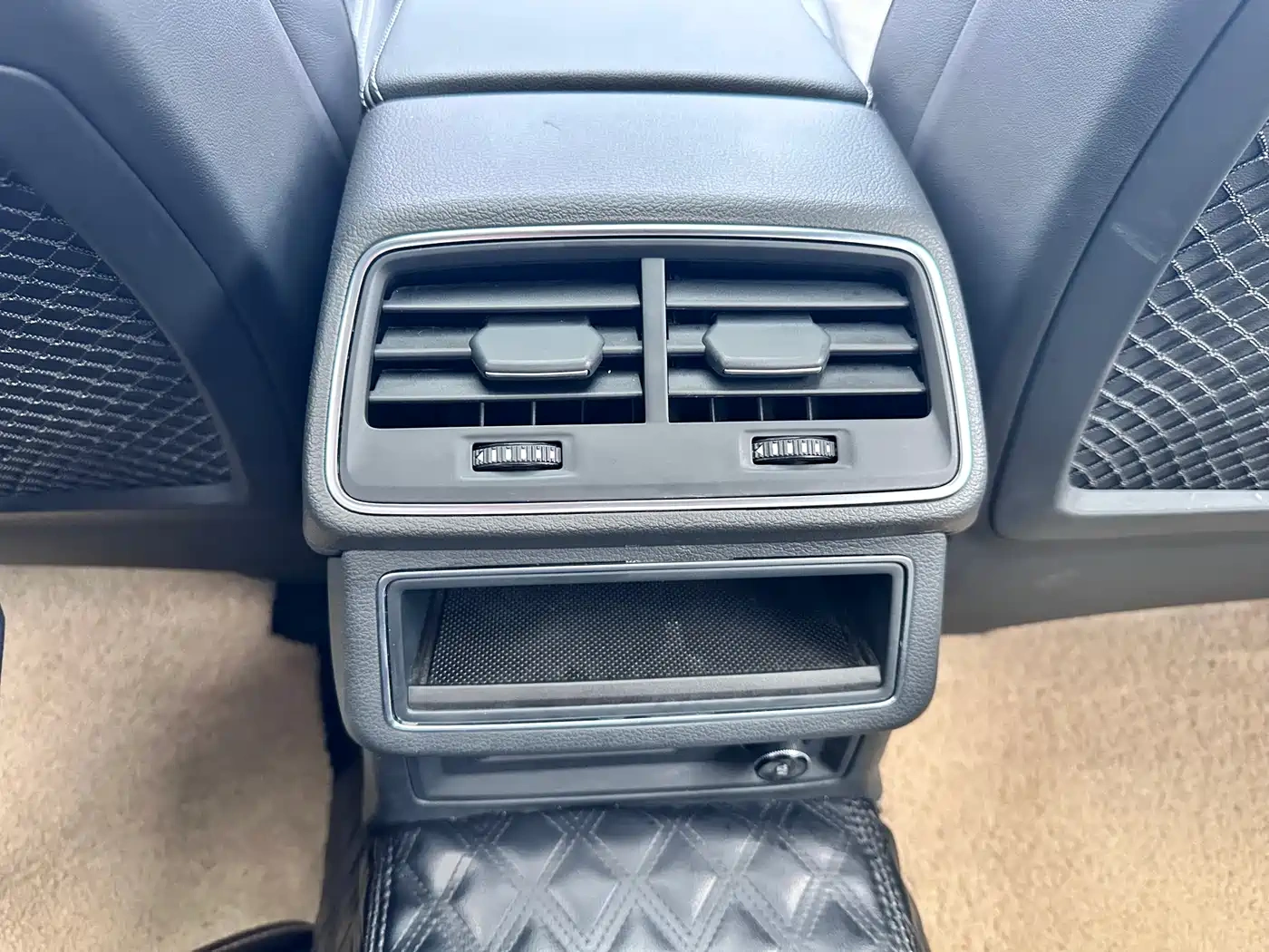 Audi Audi A6L 2024 40 TFSI Luxury Dynamic