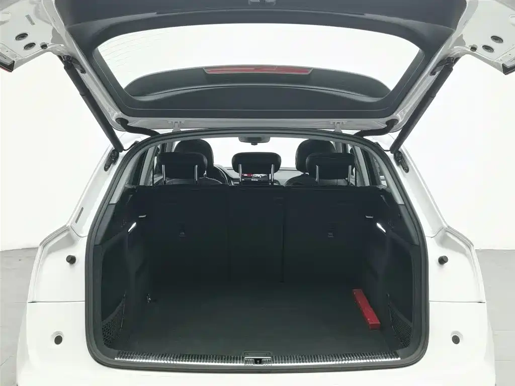 Audi Audi Q5L 2018 40 TFSI Premium Progressive China VI