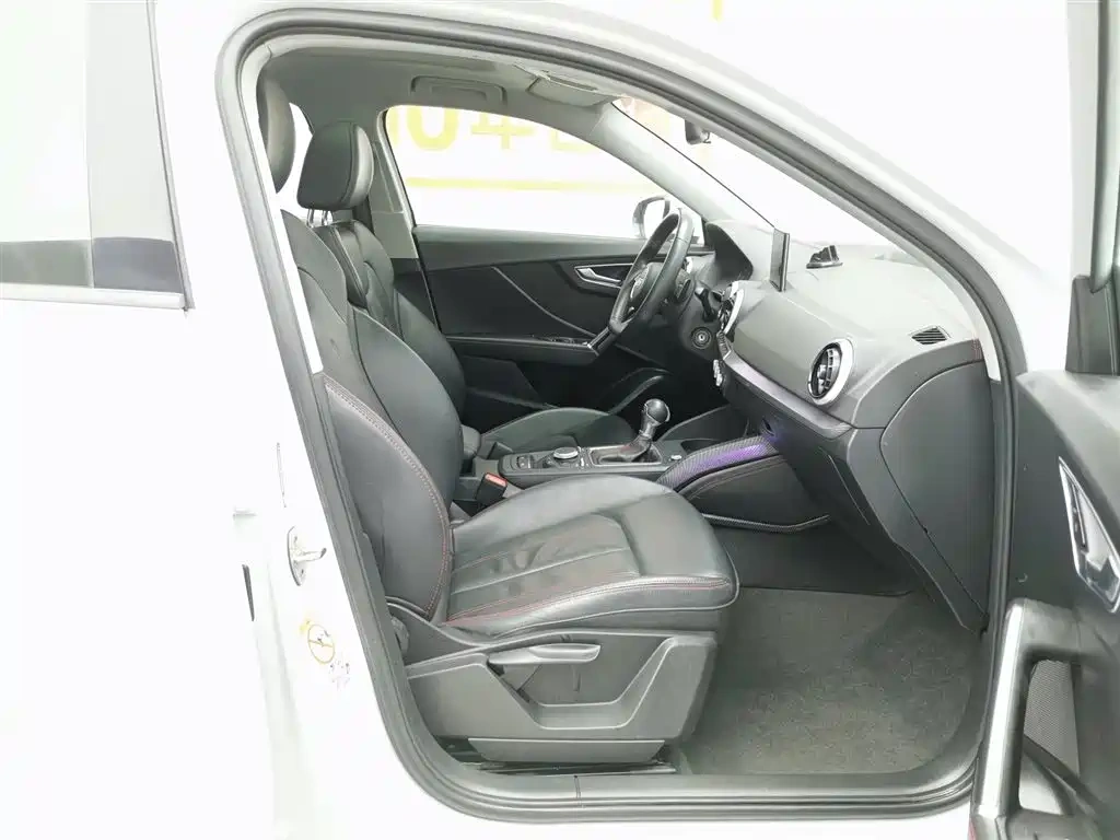 Audi Audi Q2L 2022 35 TFSI Progressive Dynamic