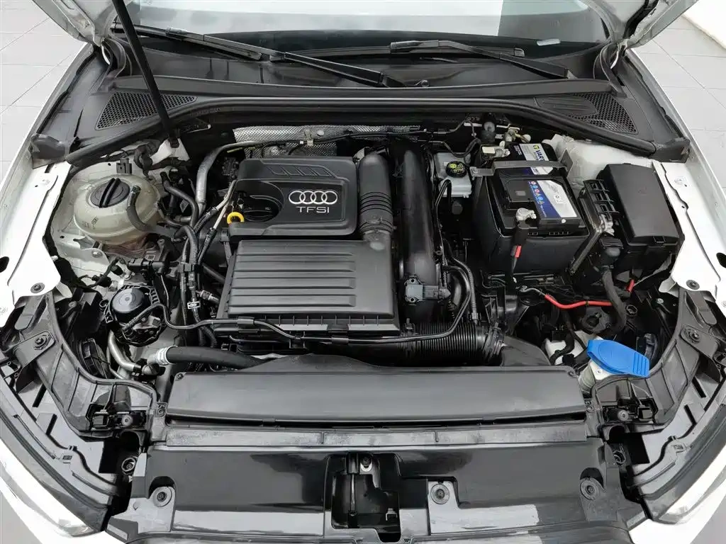 Audi Audi A3 2019 Limousine 35 TFSI Progressive China VI