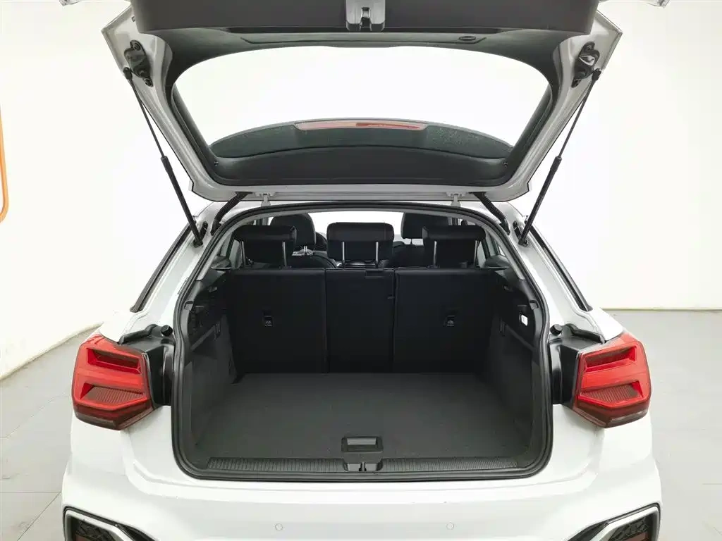 Audi Audi Q2L 2022 35 TFSI Progressive Dynamic