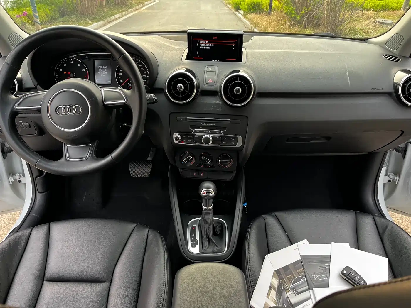 Audi Audi A1 2016 30 TFSI Sportback Design Style Edition