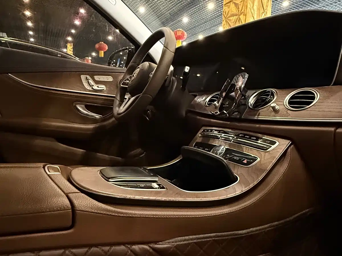 Mercedes-Benz Mercedes-Benz E-Class 2019 Facelift E 300 L Fashion