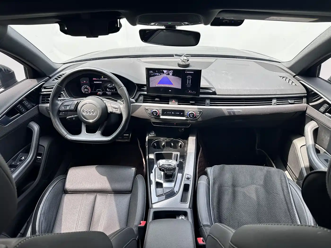 Audi Audi A4L 2023 40 TFSI quattro Luxury Sport