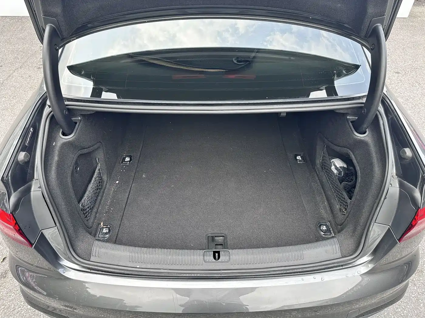 Audi Audi A4L 2023 40 TFSI quattro Luxury Sport