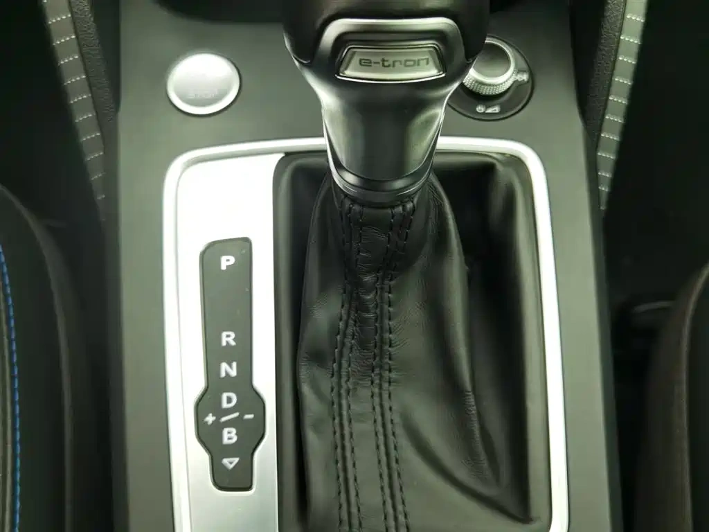 Audi Audi Q2L e-tron 2019 Q2L e-tron Pure Electric Smart Cool Edition