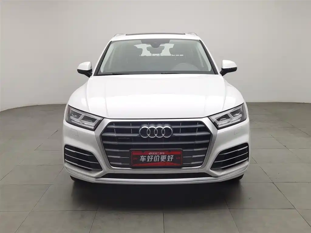 Audi Audi Q5L 2020 Facelift 40 TFSI Honor Fashion
