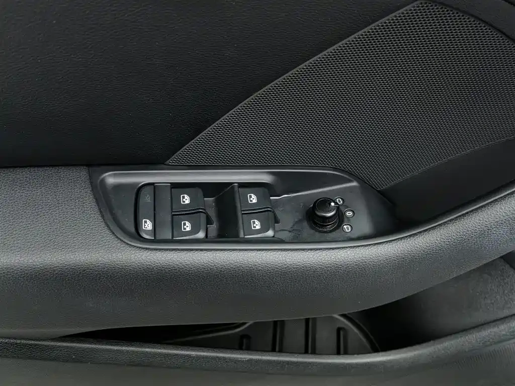 Audi Audi A3 2019 Limousine 35 TFSI Progressive China VI