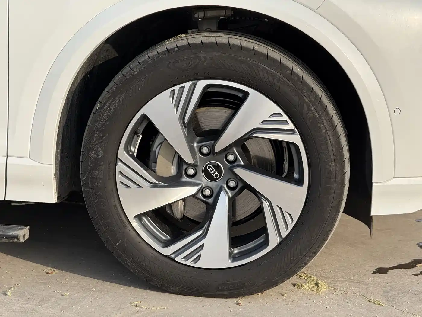 Audi Audi Q6L e-tron 2025 Extended Range Edition