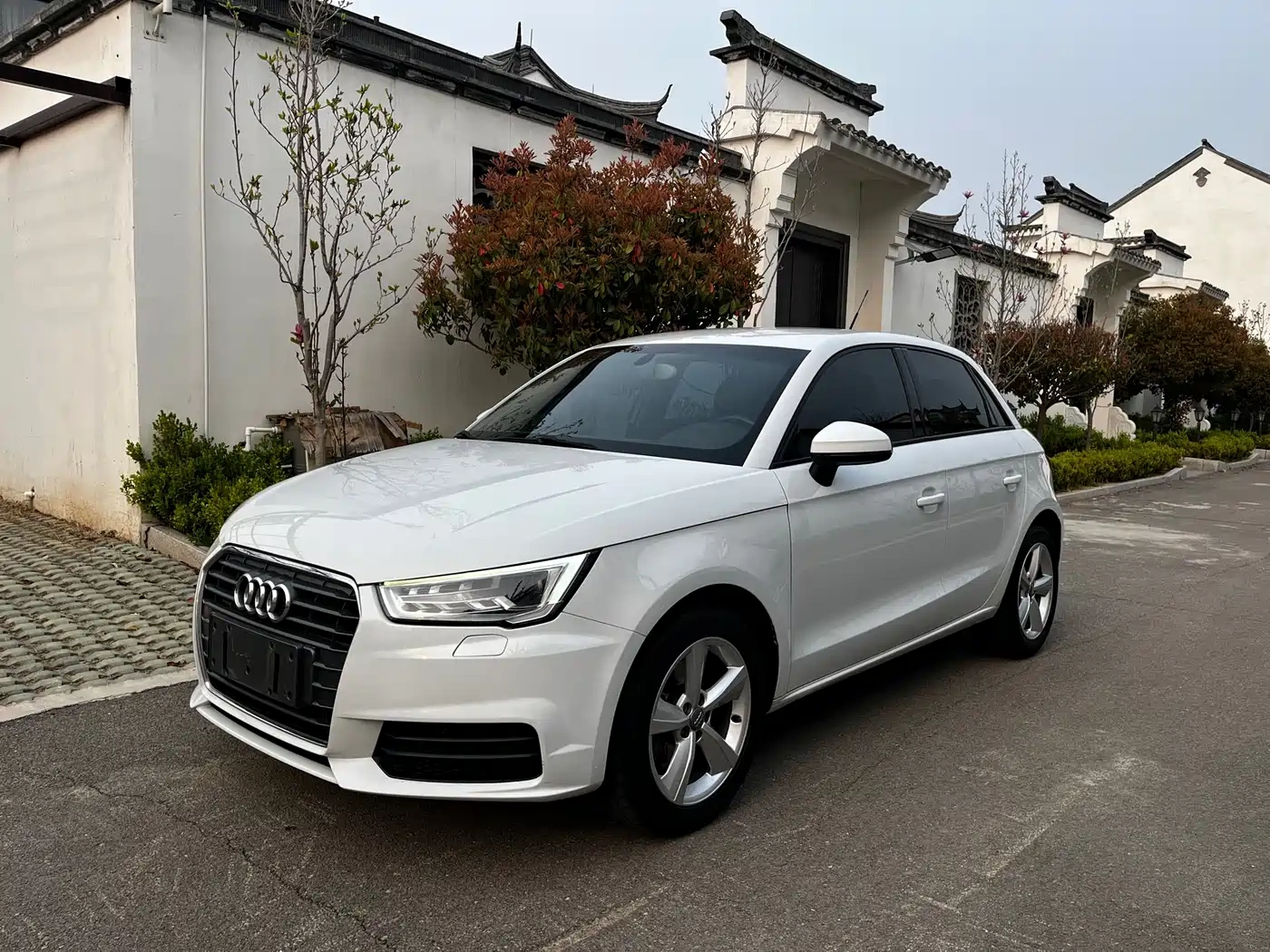 Audi Audi A1 2016 30 TFSI Sportback Design Style Edition
