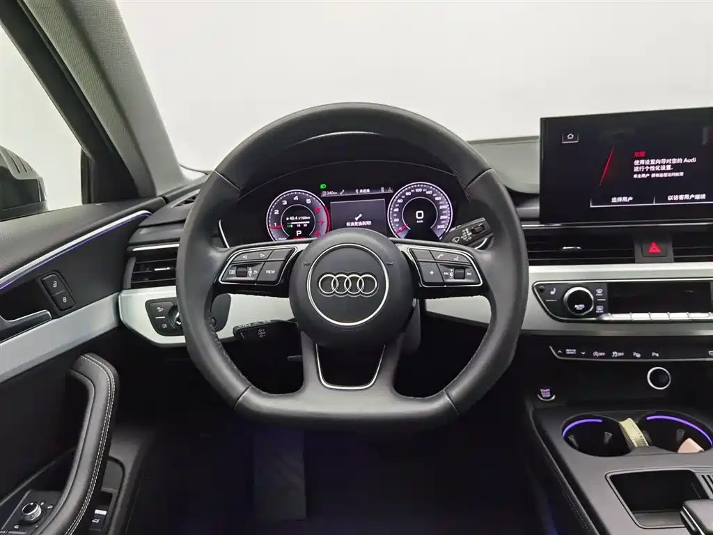 Audi Audi A4L 2022 40 TFSI Luxury Dynamic