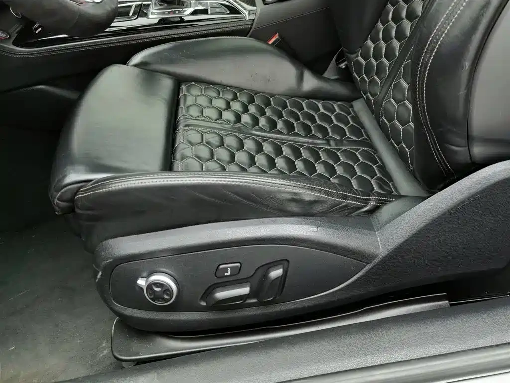 Audi Audi RS 5 2021 RS 5 2.9T Coupe Dark Gold Edition