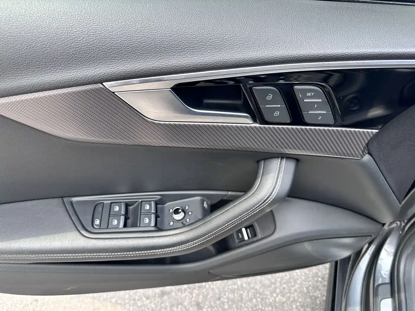 Audi Audi A4L 2023 40 TFSI quattro Luxury Sport