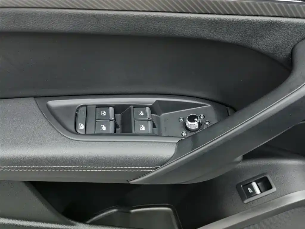 Audi Audi Q5L 2020 45 TFSI Exclusive Fashion