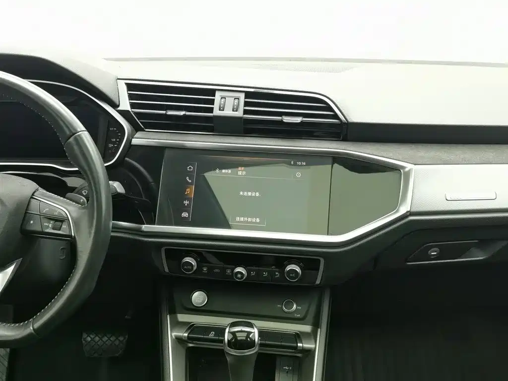 Audi Audi Q3 2019 35 TFSI Fashion Sport